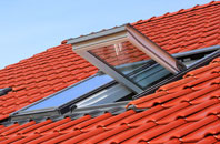 Hilfield roof window